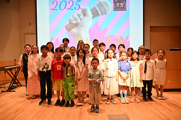 DSC_3710 全体歌手合影 1
